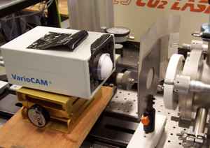 2.5 THz Gaslaser durch Transmissionsmetallgitter