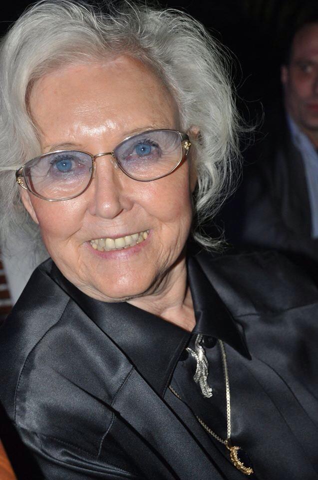 1940261_10202520600448073_609599770_n